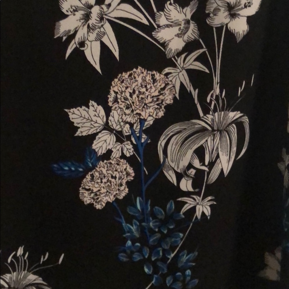 Flower Tank - Picture 2 of 2